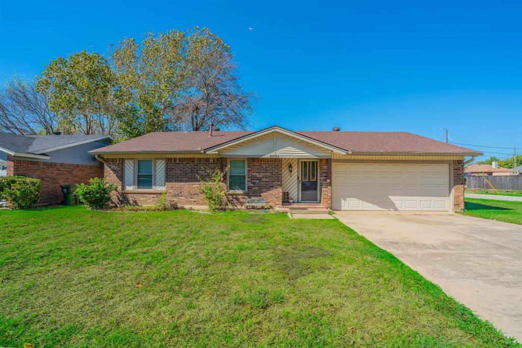 6941 Bennington Drive Property Photo 1
