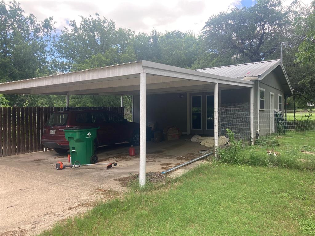 4527 Fm 219 Property Photo 5