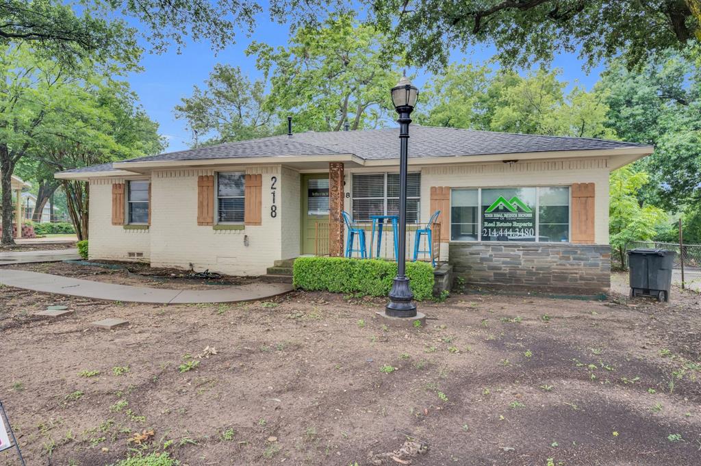 214 W Belt Line Road C Property Photo 1