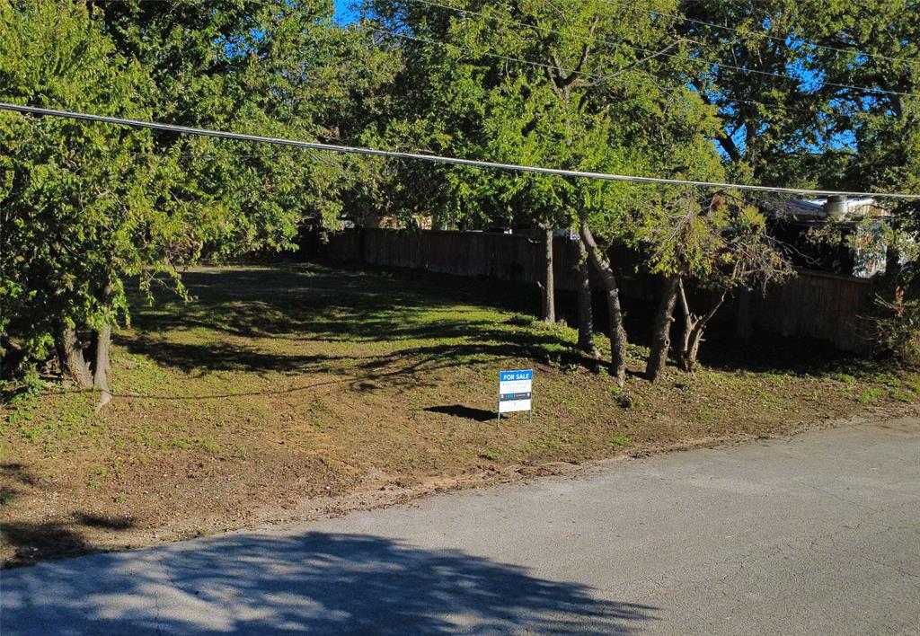 705 E Wardville Street Property Photo 2