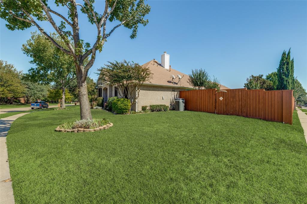 5000 Adolphus Drive Property Photo 2