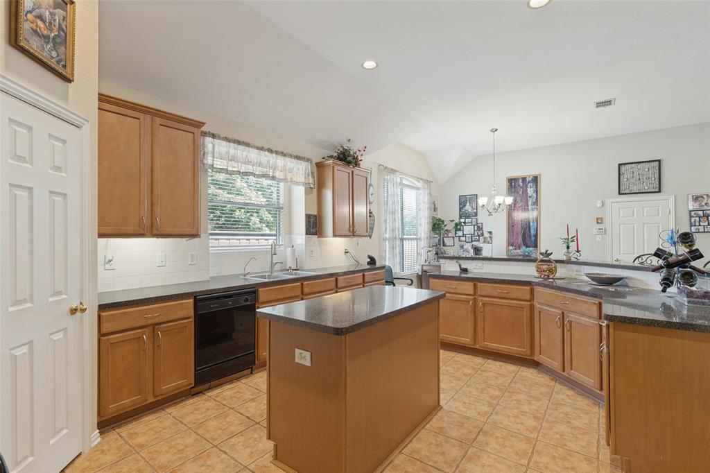 5000 Adolphus Drive Property Photo 10