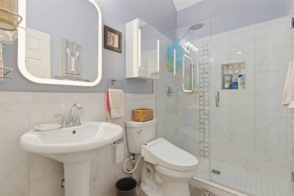 5000 Adolphus Drive Property Photo 21