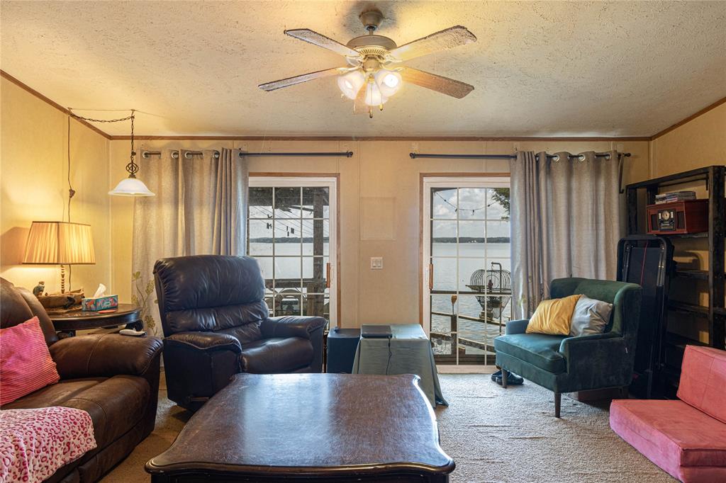 489 Martha Street Property Photo 21