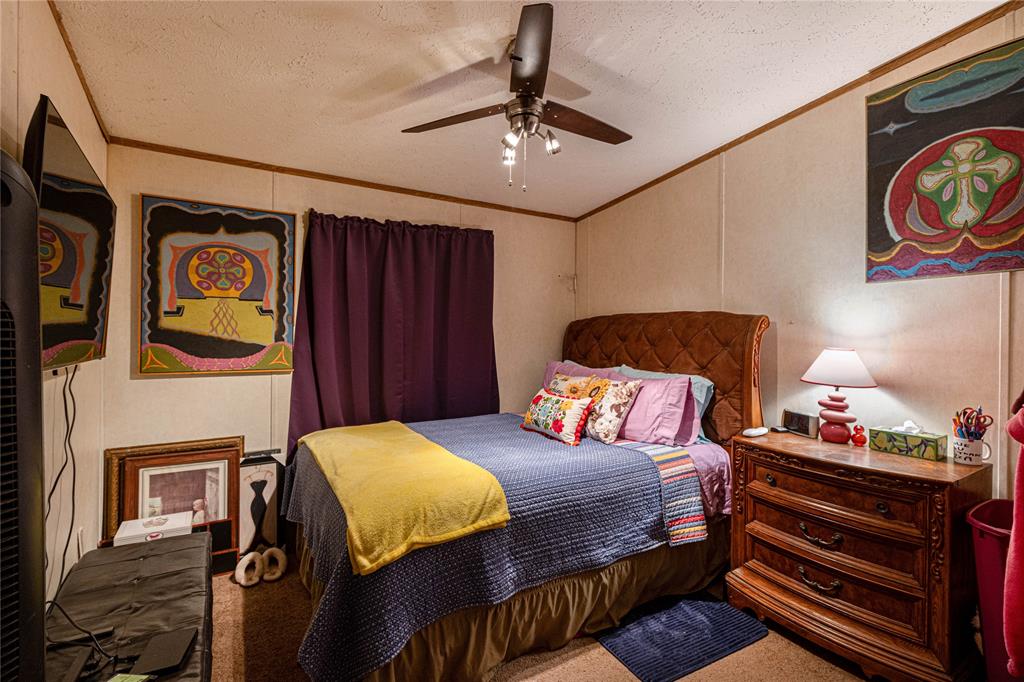 489 Martha Street Property Photo 28