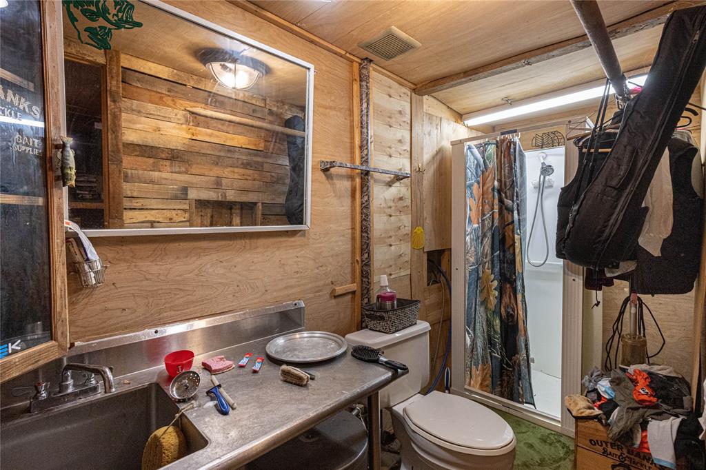489 Martha Street Property Photo 35