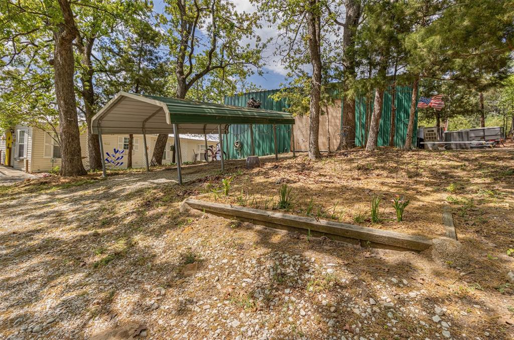 489 Martha Street Property Photo 39