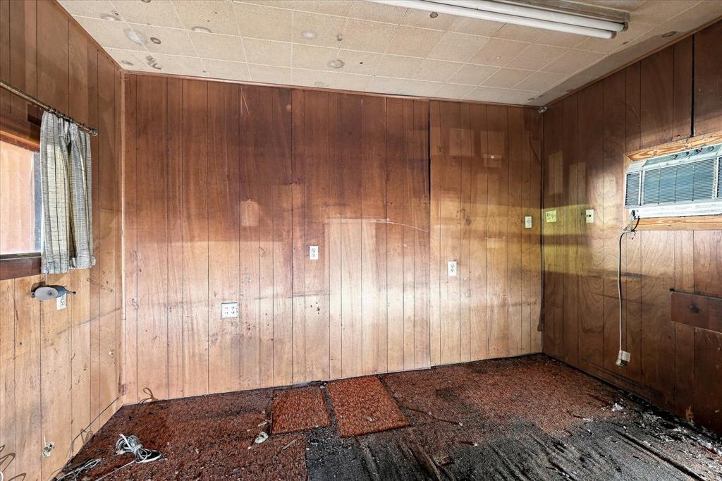 102 College Street Property Photo 19