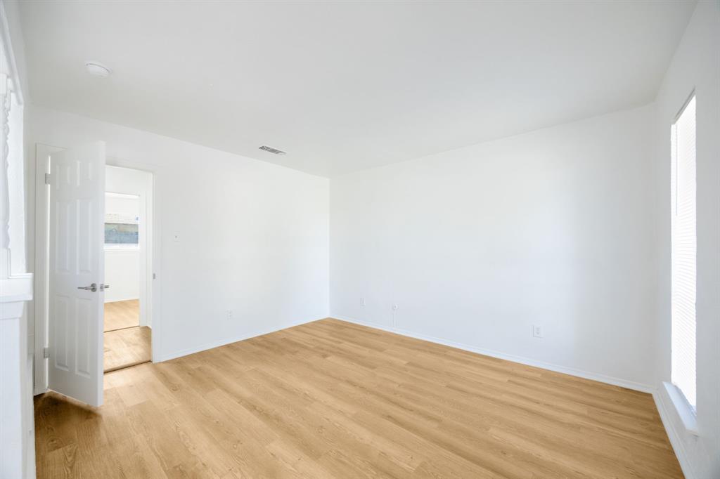 744 Salsbury Circle Property Photo 16