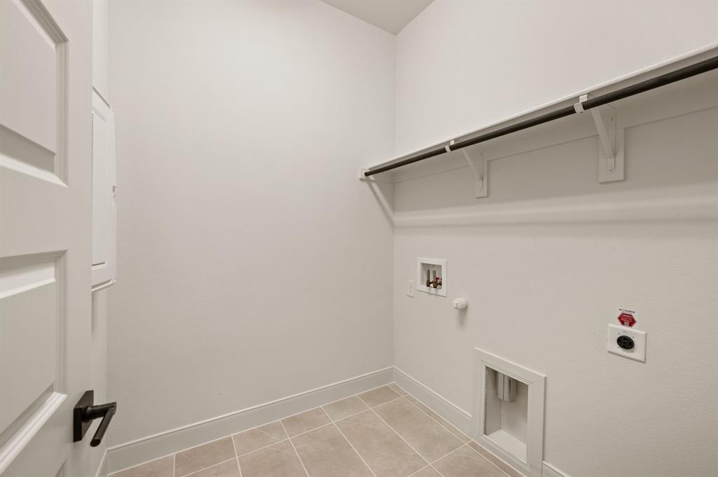 4821 Forest Crest Parkway Property Photo 22