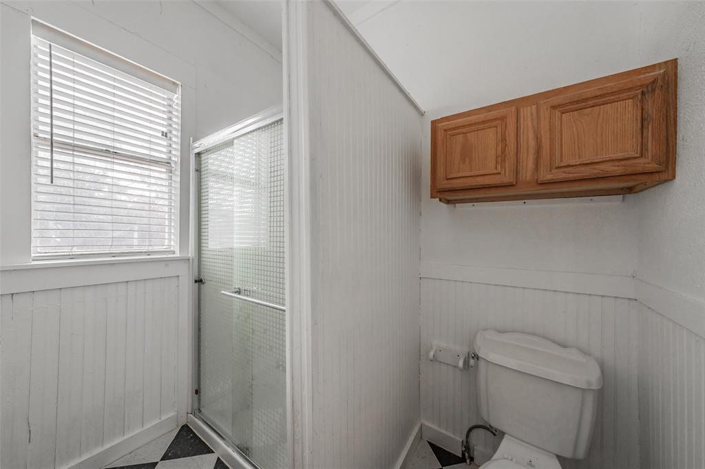 212 N Ruddell Street Property Photo 17