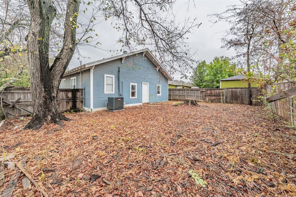 212 N Ruddell Street Property Photo 27
