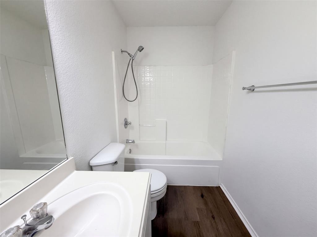 1033 Olivewood Lane Property Photo 21