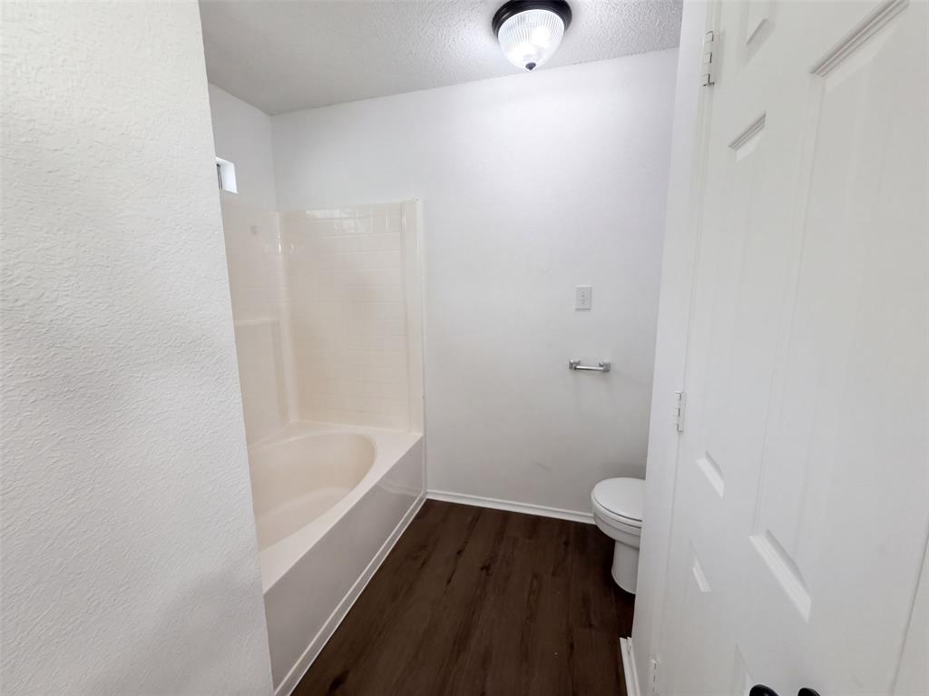 1033 Olivewood Lane Property Photo 23