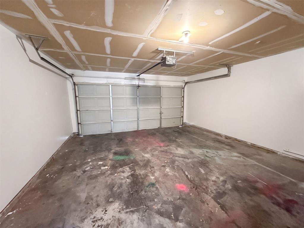 1033 Olivewood Lane Property Photo 27