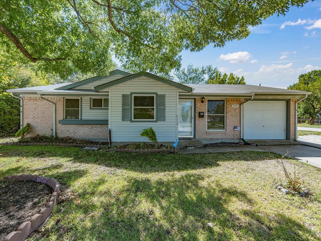 433 W Dorris Drive Property Photo 1