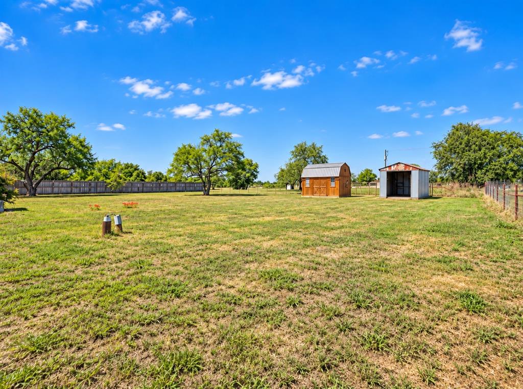 331 Hcr 2207 Property Photo 4