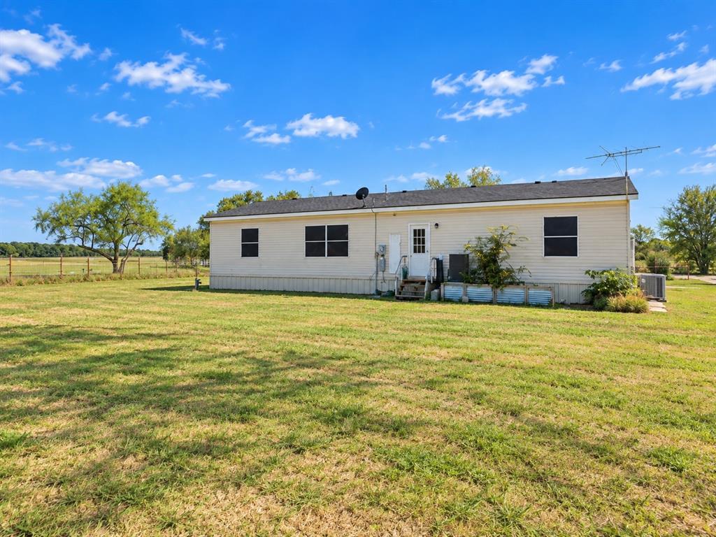 331 Hcr 2207 Property Photo 6
