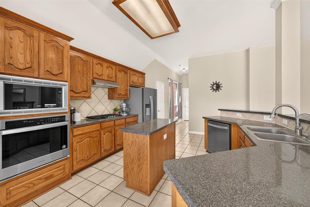9150 Bastille Way Property Photo 11