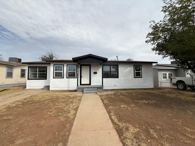 615 E 55th Street Property Photo 1