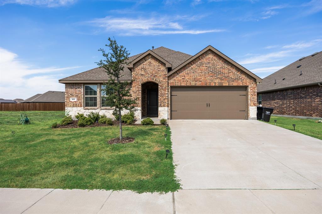 307 Warbler Way Property Photo 1