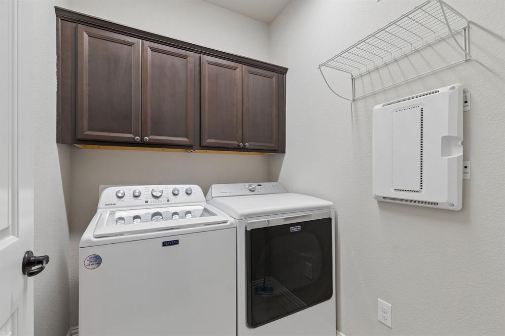 2113 Almassera Drive Property Photo 22