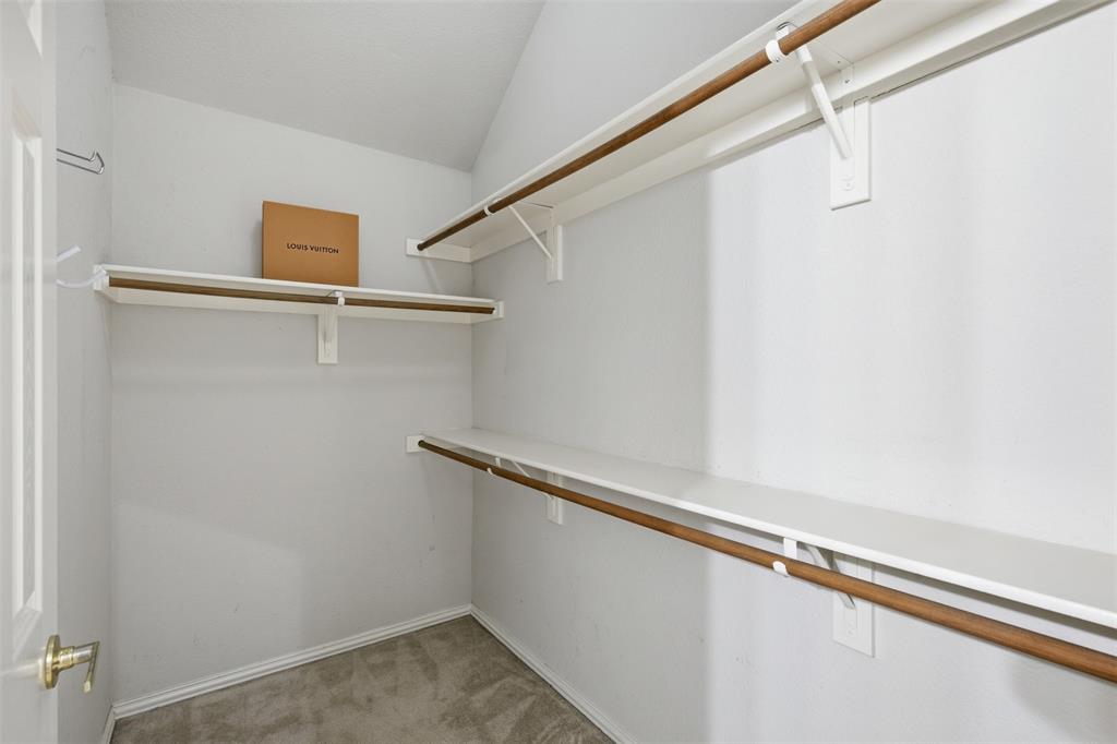 2813 Bradford Oaks Drive Property Photo 18
