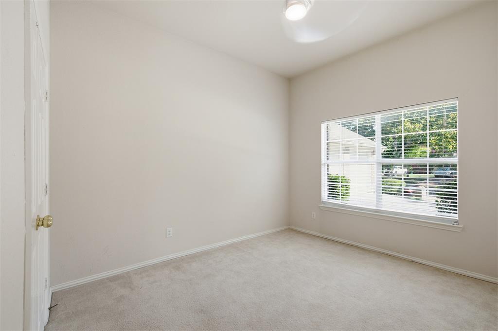 2813 Bradford Oaks Drive Property Photo 19