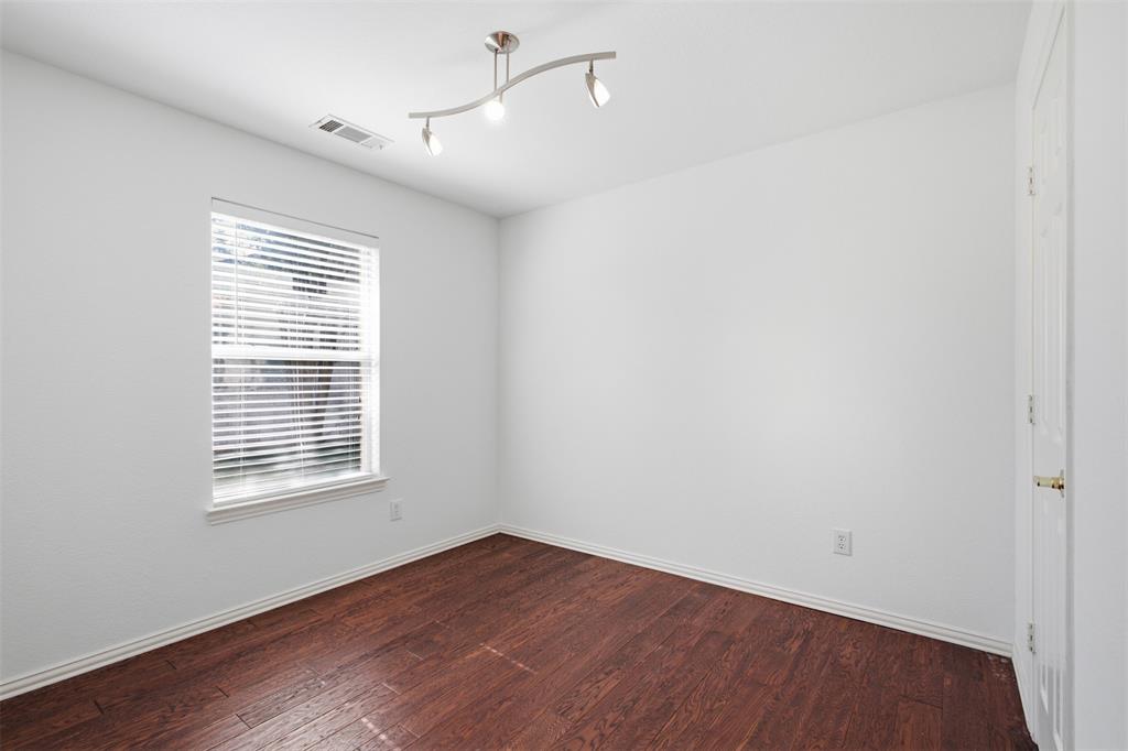 2813 Bradford Oaks Drive Property Photo 21