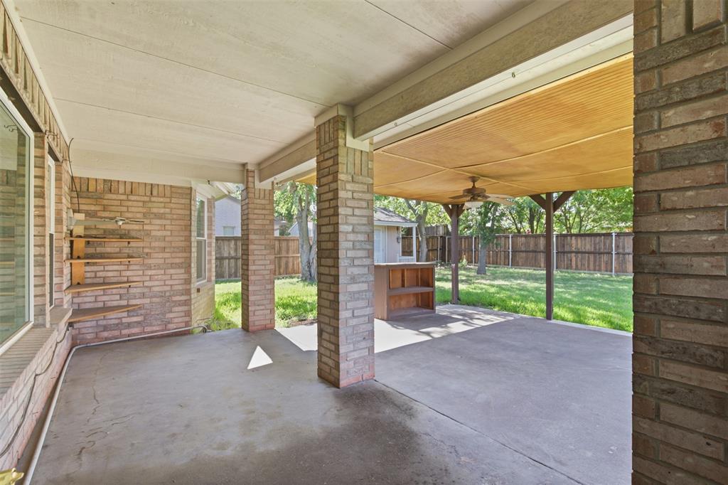 2813 Bradford Oaks Drive Property Photo 25