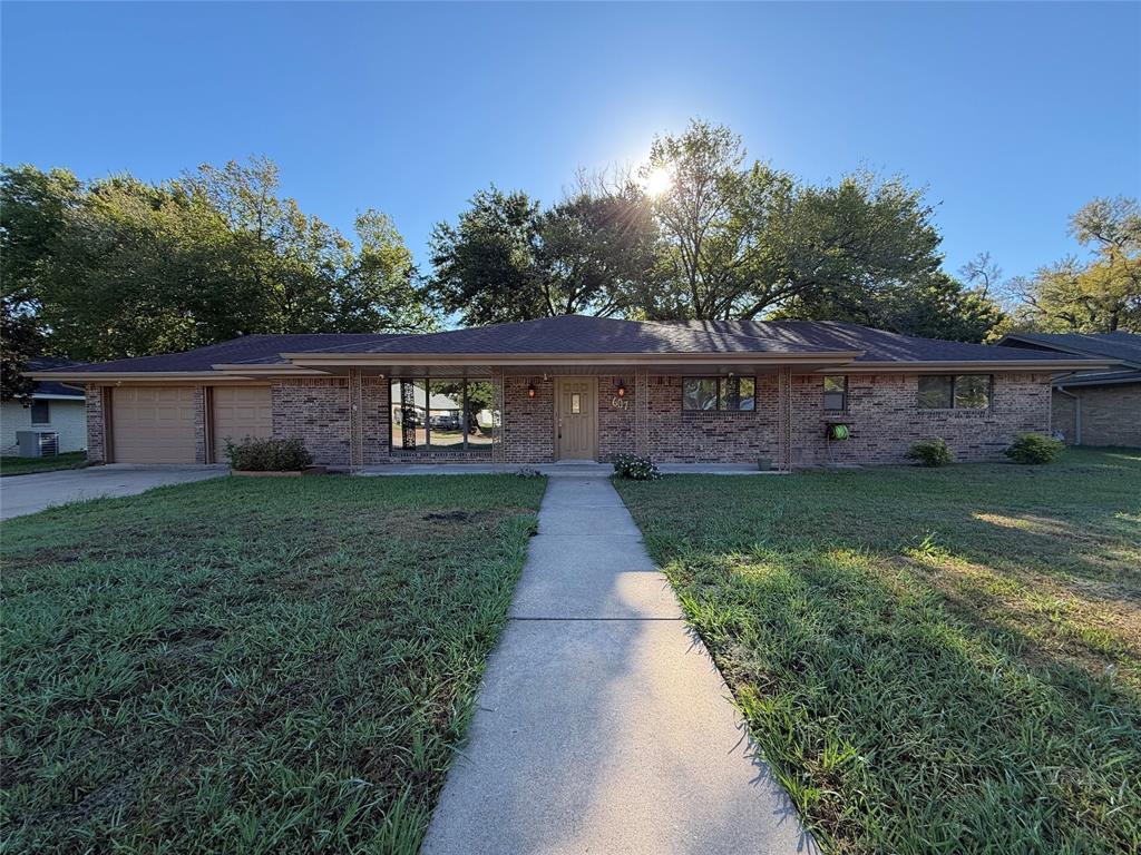 607 Turtle Creek Drive Property Photo 1