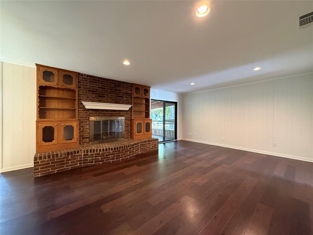 607 Turtle Creek Drive Property Photo 3