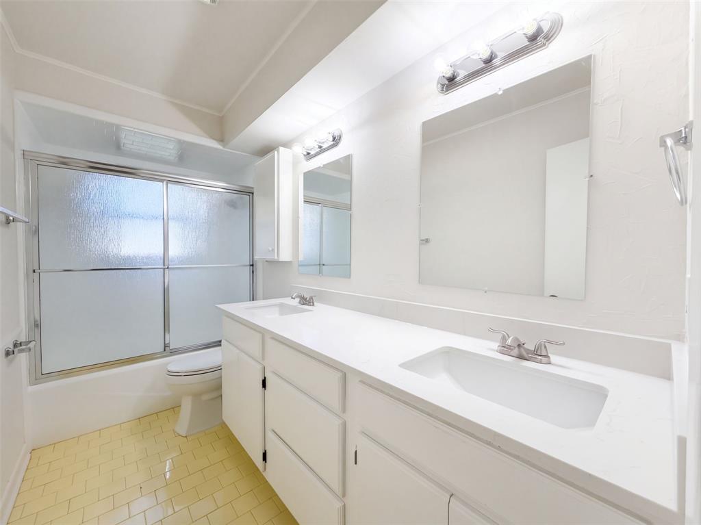 607 Turtle Creek Drive Property Photo 13