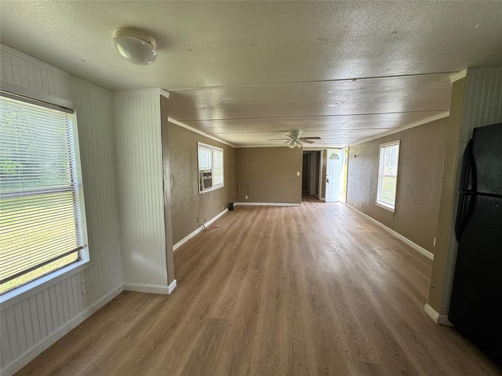 204 W Tarrant Street Property Photo 5