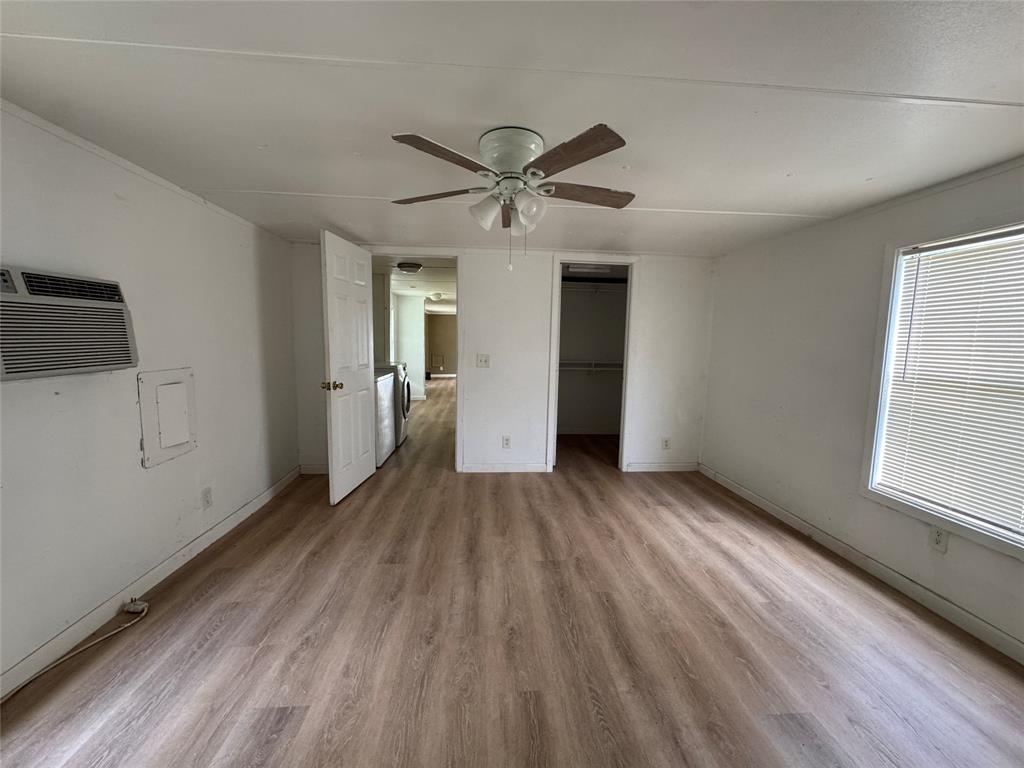 204 W Tarrant Street Property Photo 11