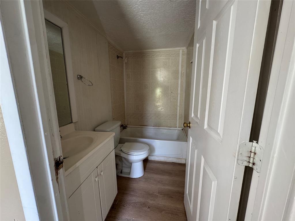 204 W Tarrant Street Property Photo 14