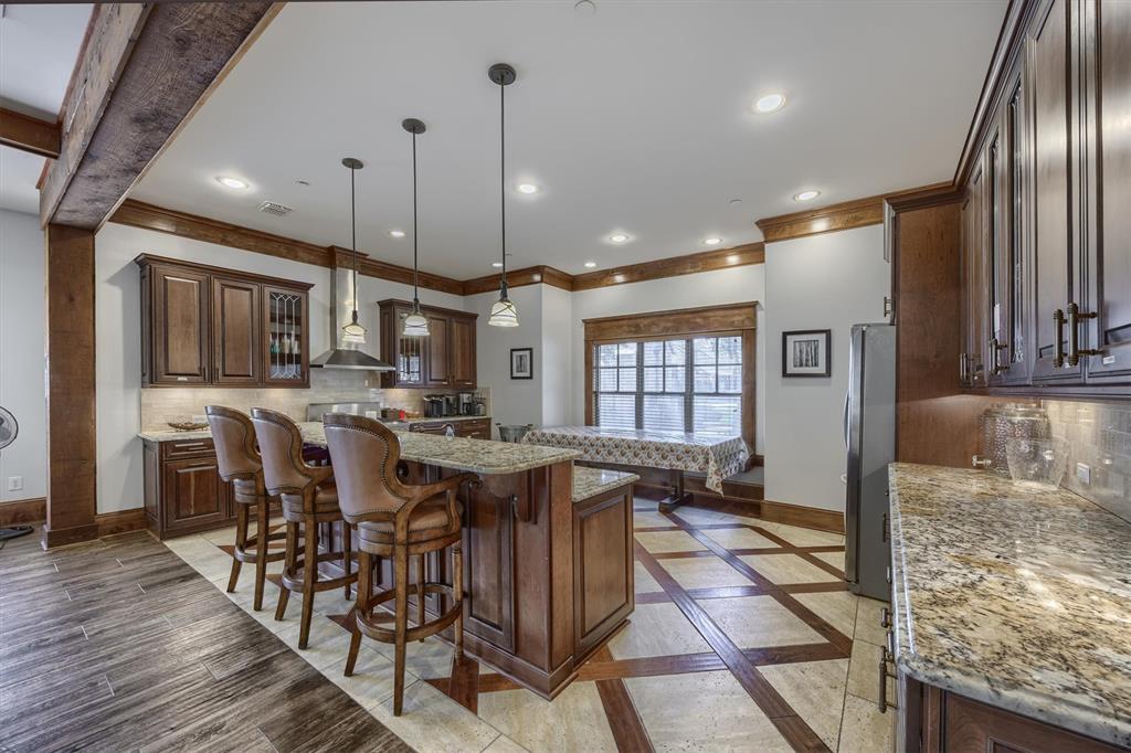 5304 Sutton Circle Property Photo 35
