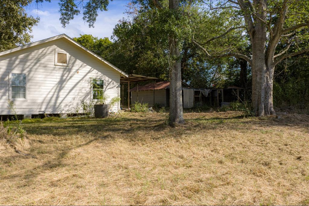 5700 E State Highway 294 Property Photo 6