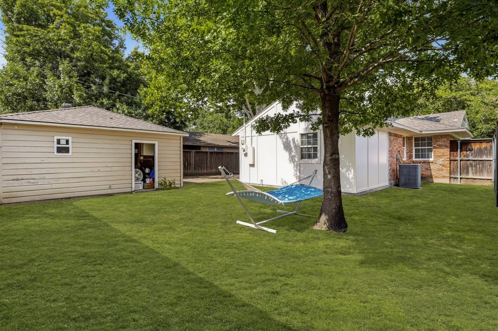 9639 Leaside Drive Property Photo 25