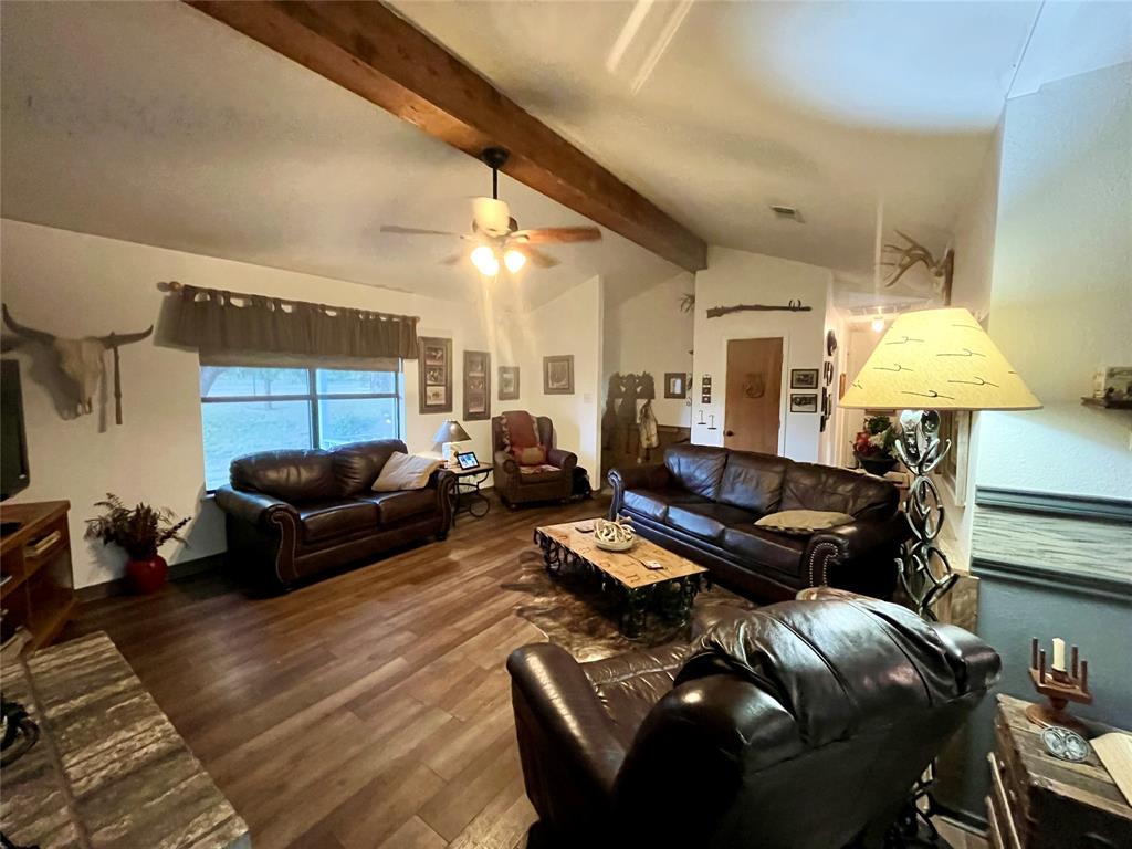 947 County Road 239a Property Photo 8