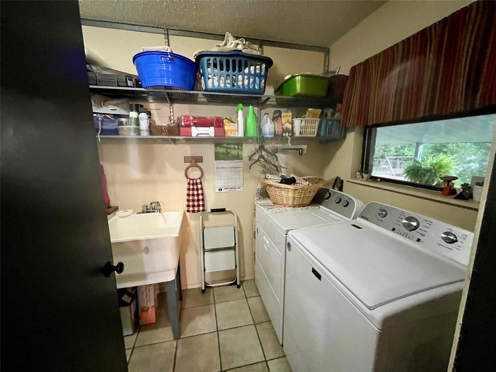 947 County Road 239a Property Photo 19