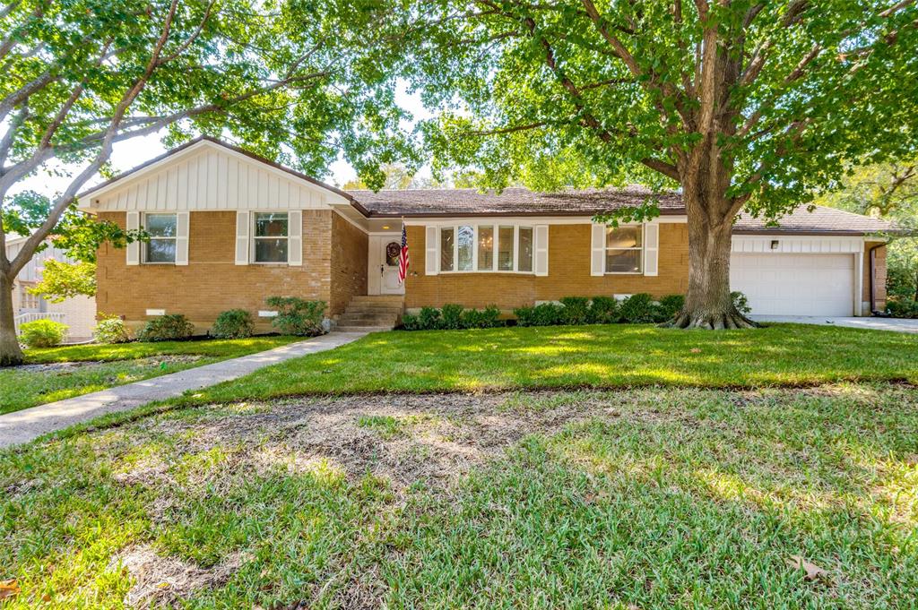 3005 Coronado Street Property Photo 1