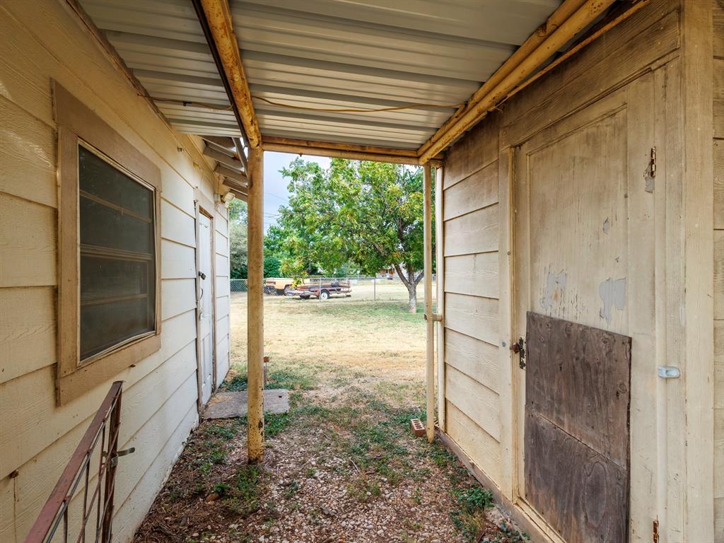 1201 N 10th Street Property Photo 38