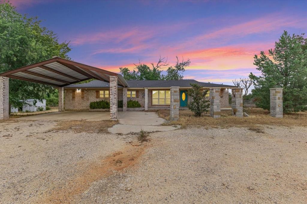 760 College Farm Property Photo 1