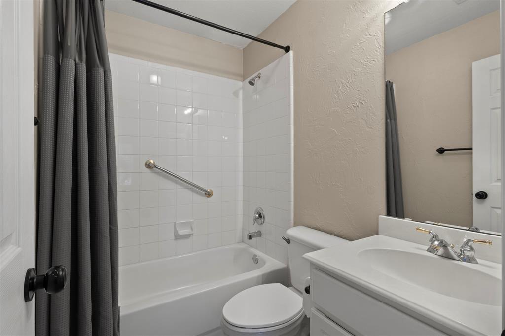 5705 Sandalwood Drive Property Photo 23