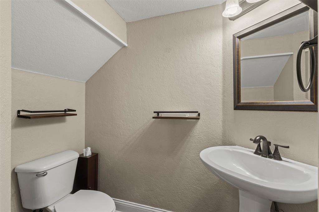 5705 Sandalwood Drive Property Photo 27