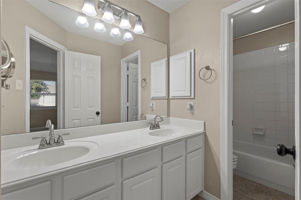 5705 Sandalwood Drive Property Photo 31