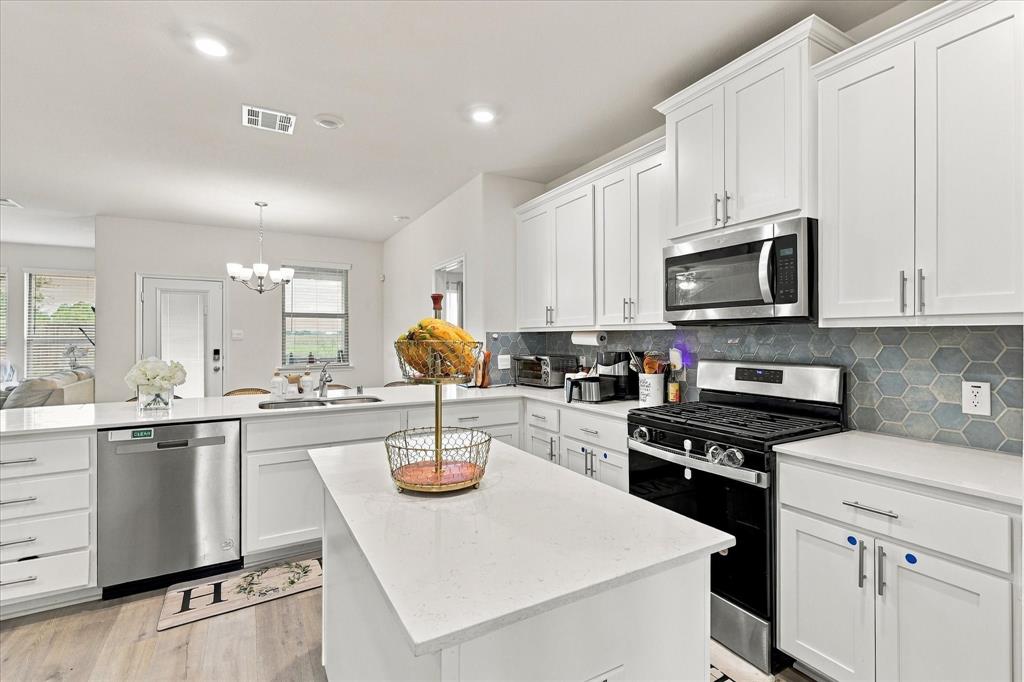 209 Tate Lane Property Photo 4
