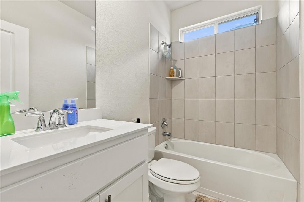 209 Tate Lane Property Photo 23