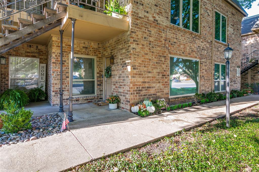 4413 Bellaire Dr S 104s Property Photo 1